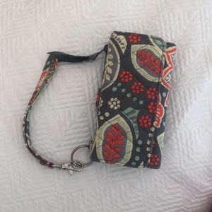 Vera Bradley Nomadic Floral RFID Smartphone Wallet